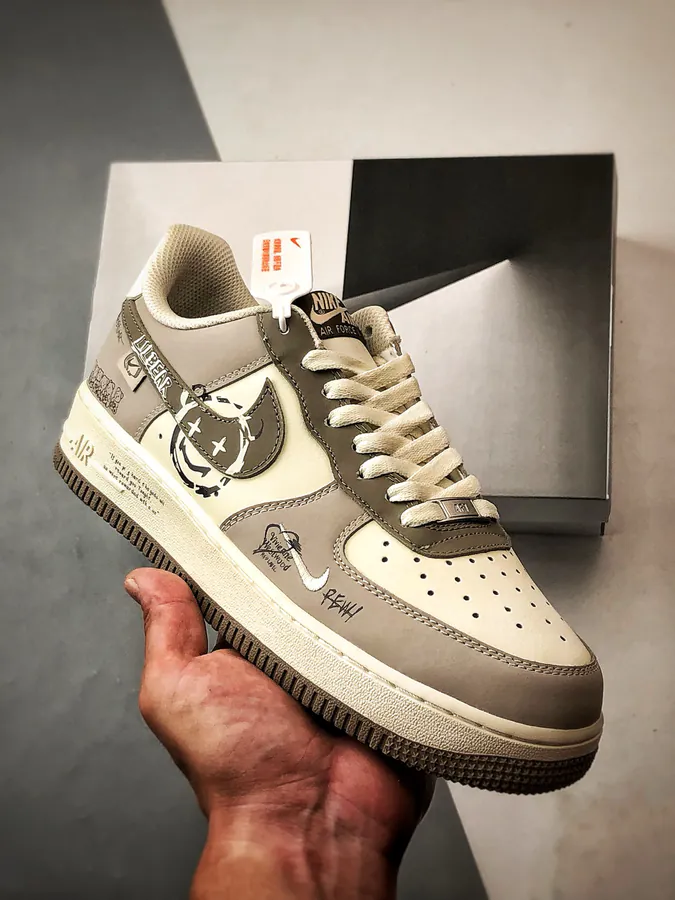 NK Air Force 1 07 Low with Grinning Bear Print