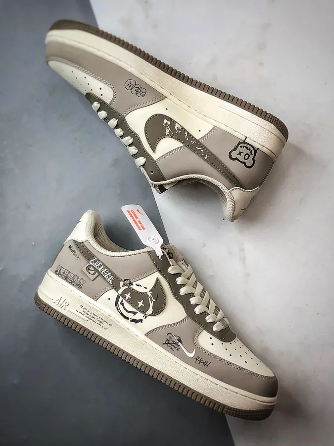 NK Air Force 1 07 Low with Grinning Bear Print