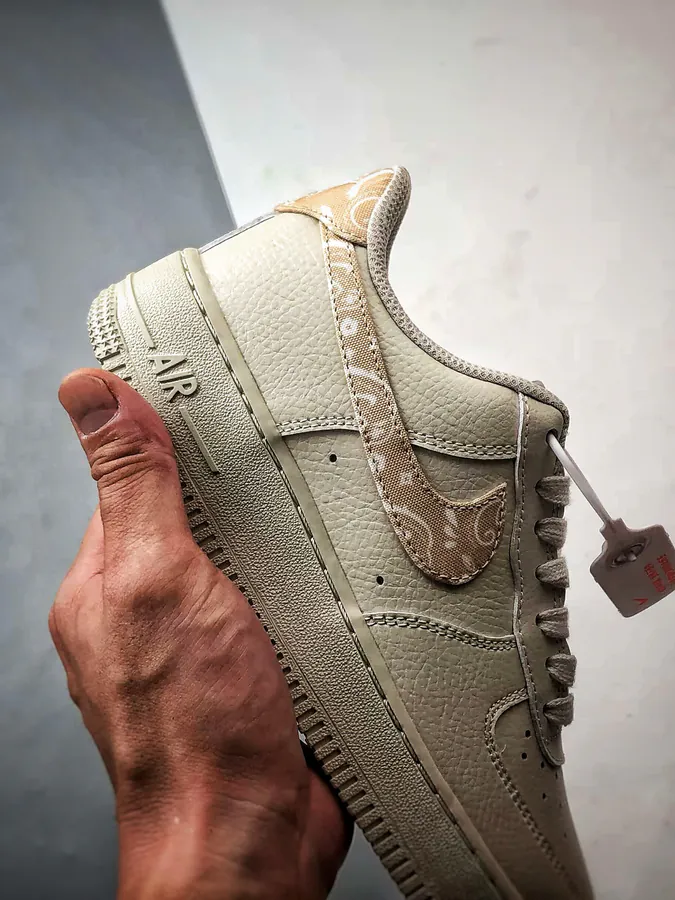 NK Air Force 1 07 Low in Beige