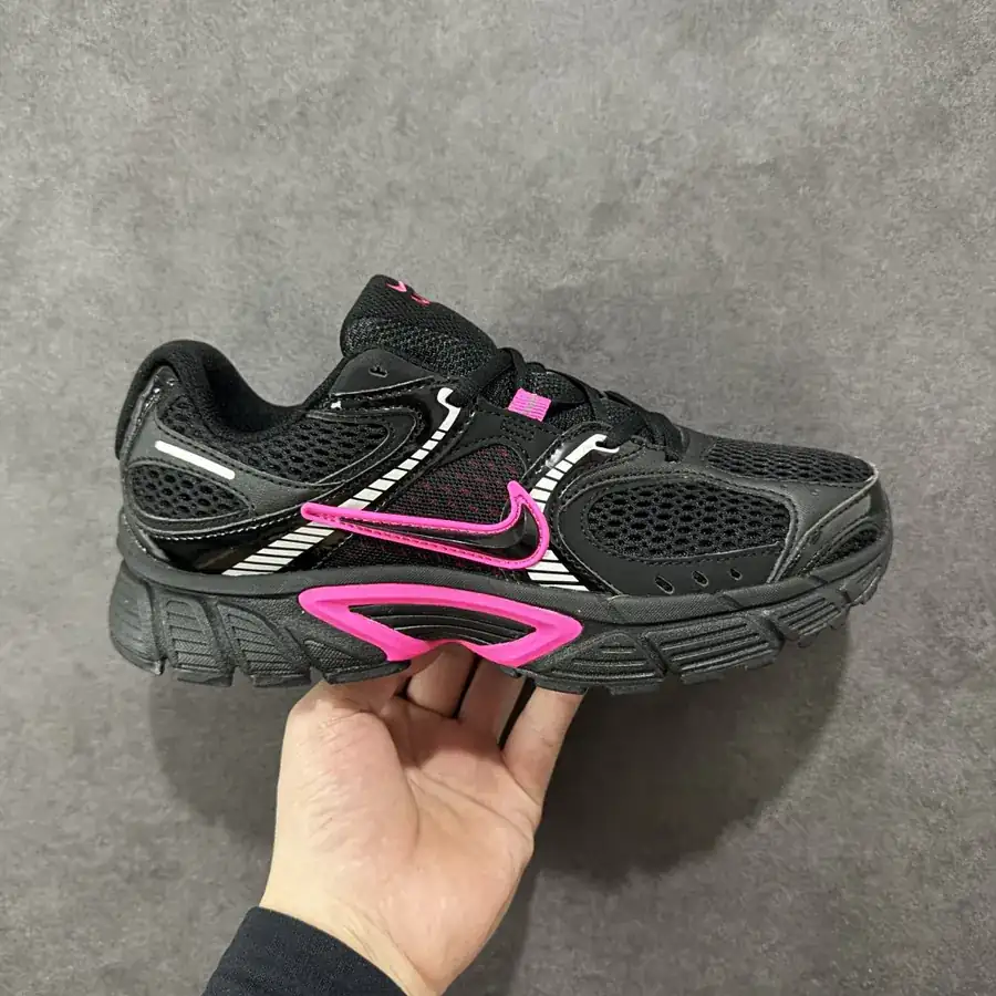 NK V5 RNR Running Shoes Retro Inspired Low Top Trainer