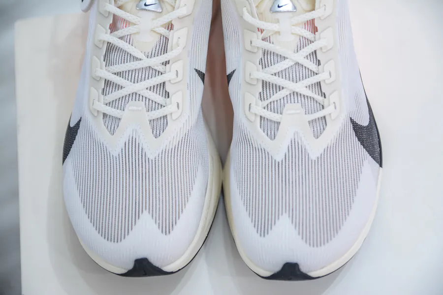 Nike Vaporfly 4 Proto Running Shoes with Advanced Performance