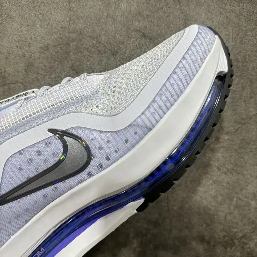 Nike Pegasus Premium Airscape Running Shoes