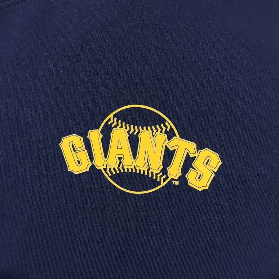 New Era MLB Bucket Bag with Classic Giants Logo