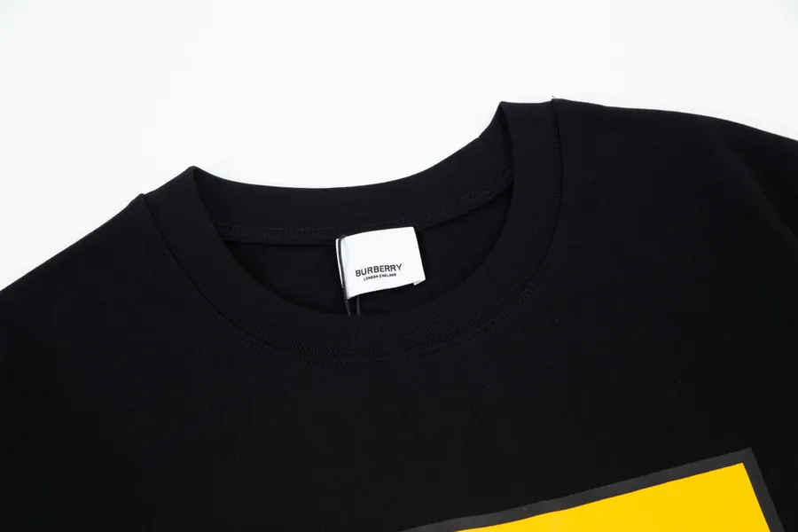 Burberry 2024 New TB Large Letter Couple Short Sleeve T Shirt