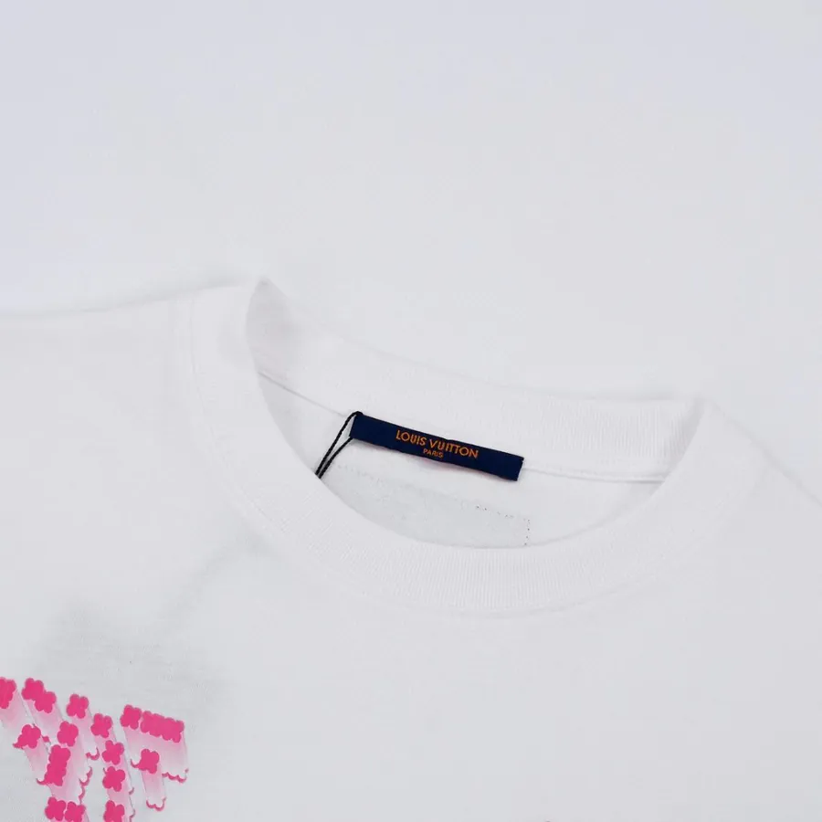 LVV New Summer Short Sleeve with Classic Logo Print