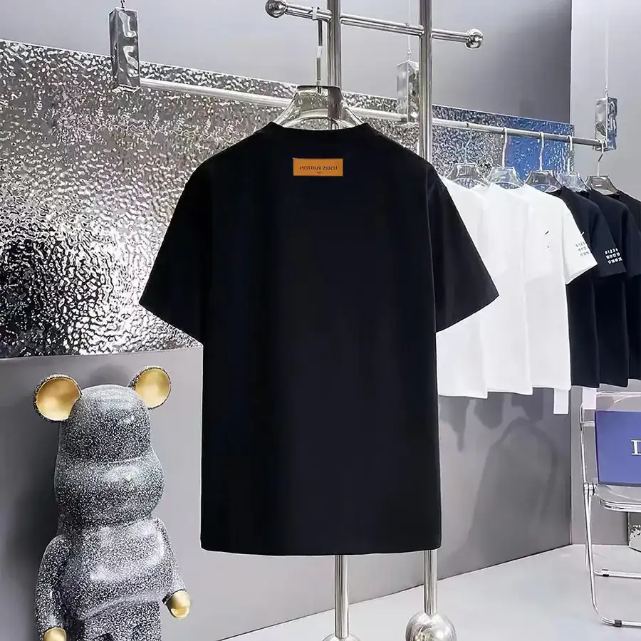 LOUIS VUITTON Print Round Neck T Shirt