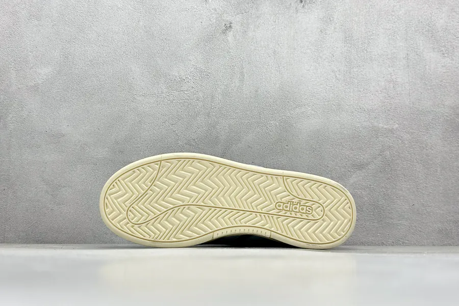 Adidas Grand Court Alpha Vintage Style Sneaker