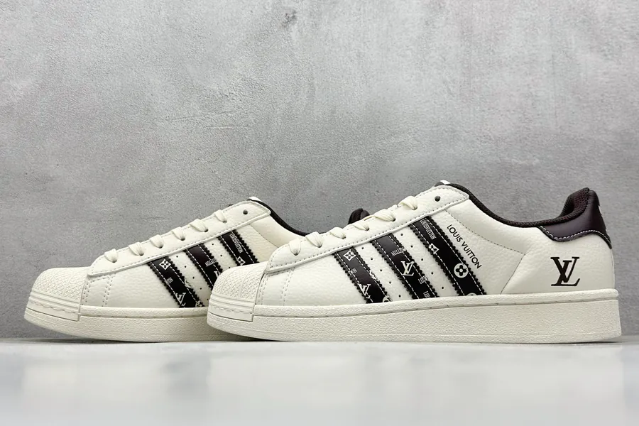 Originals Superstar x Louis Vuitton Sneaker