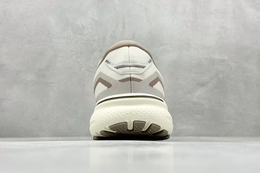 Brooks Ghost 15th Generation Low Top Running Shoes