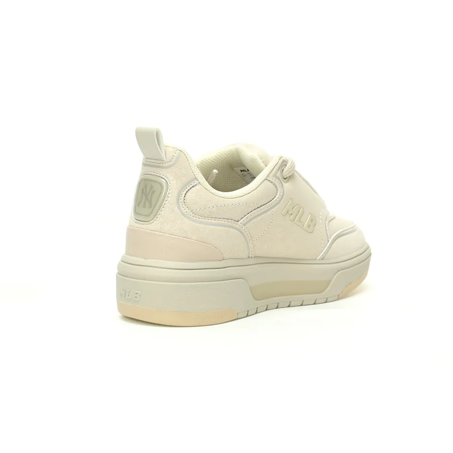 MLB Chunky Liner Low Collegiate Style Sneaker