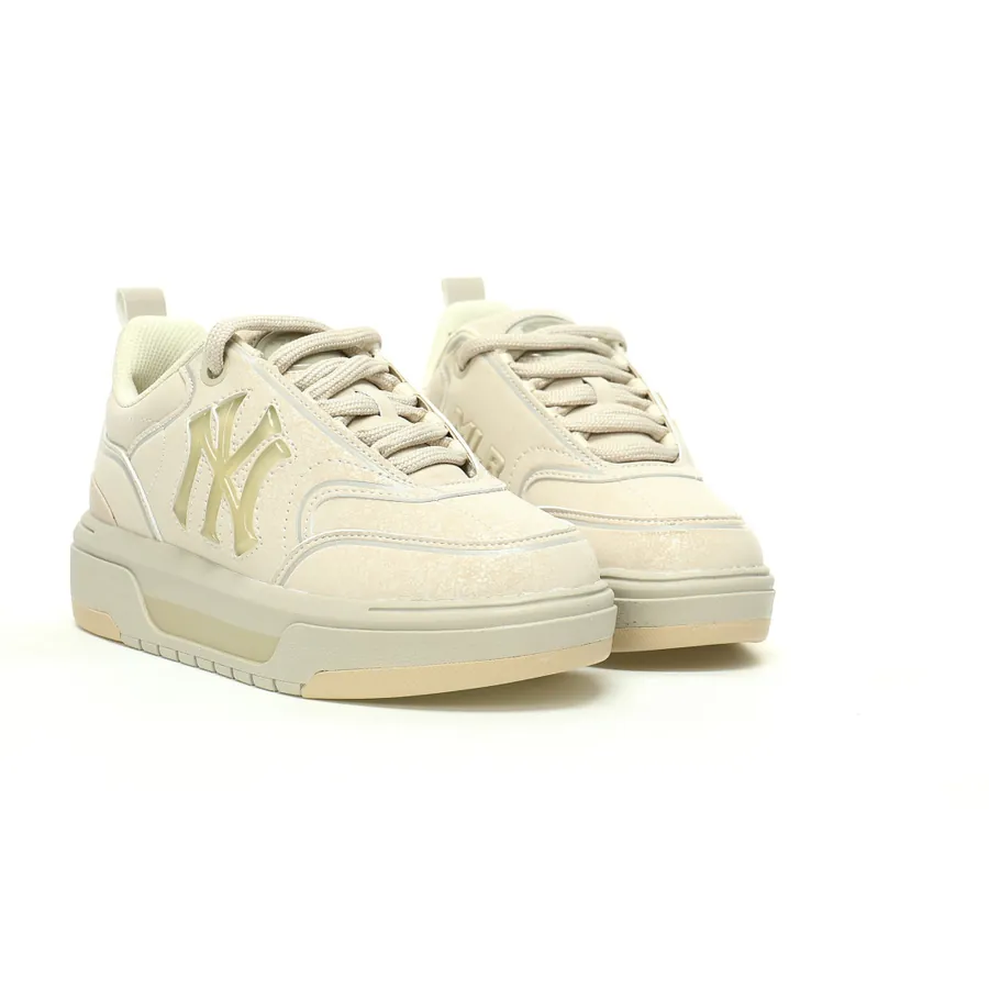 MLB Chunky Liner Low Collegiate Style Sneaker