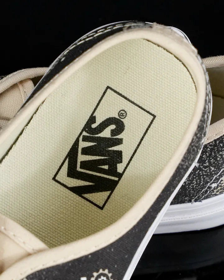 Vans Authentic 44 Bucket Bag