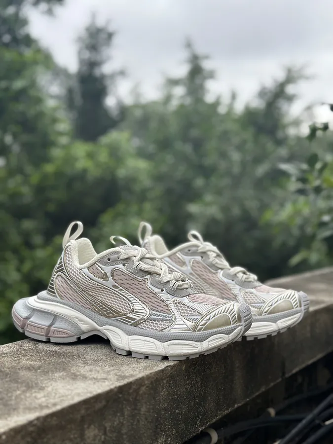 Balenciaga Track 10.0 3546 Size