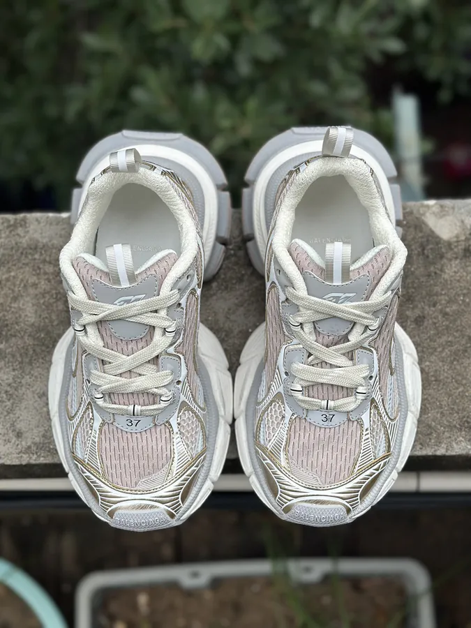 Balenciaga Track 10.0 3546 Size
