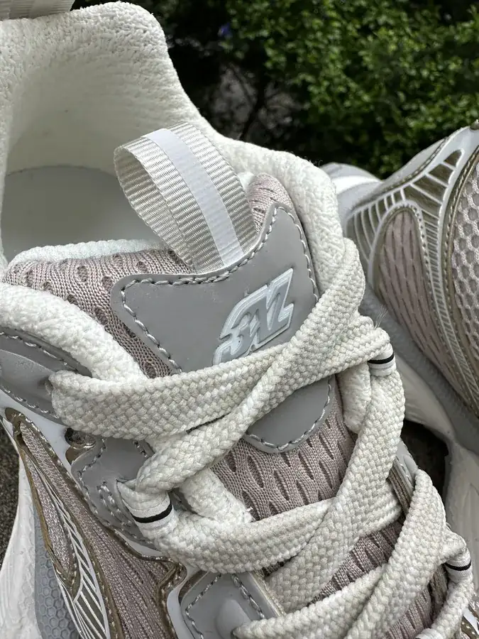 Balenciaga Track 10.0 3546 Size