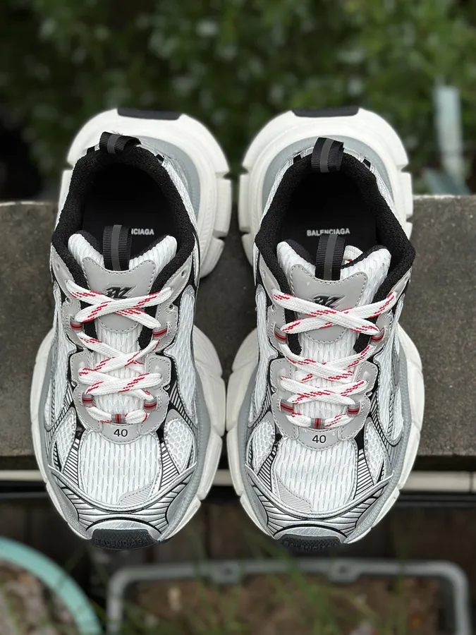 Balenciaga Track 10.0 3546 Size