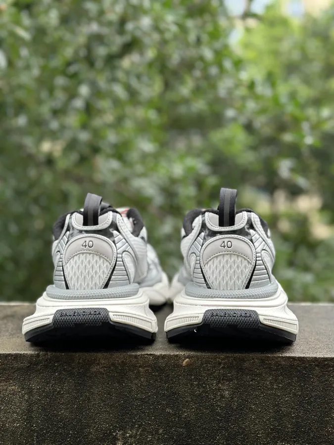 Balenciaga Track 10.0 3546 Size