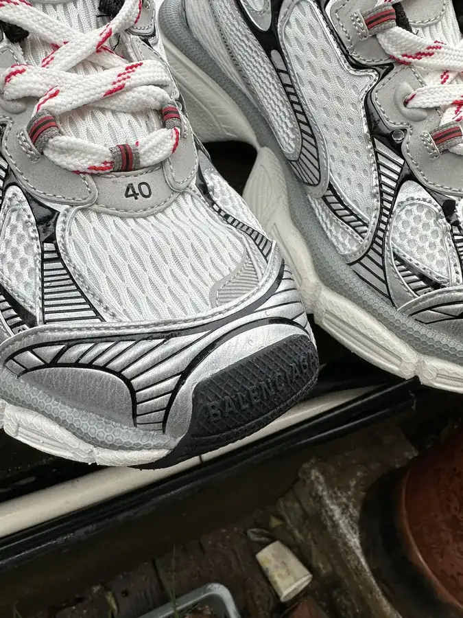 Balenciaga Track 10.0 3546 Size