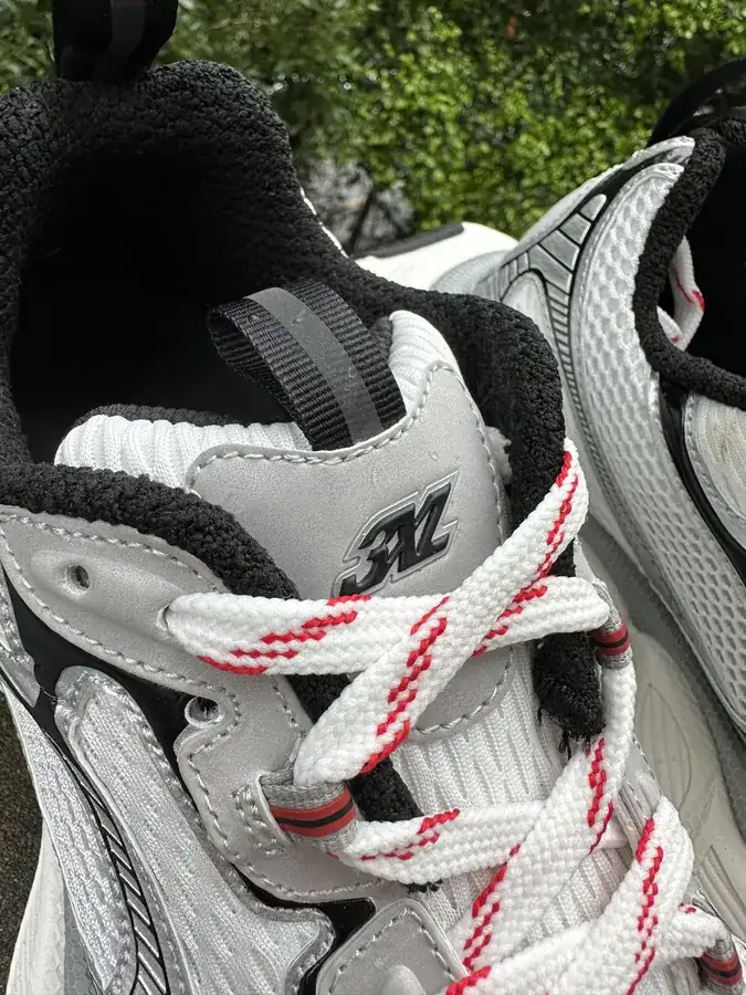 Balenciaga Track 10.0 3546 Size