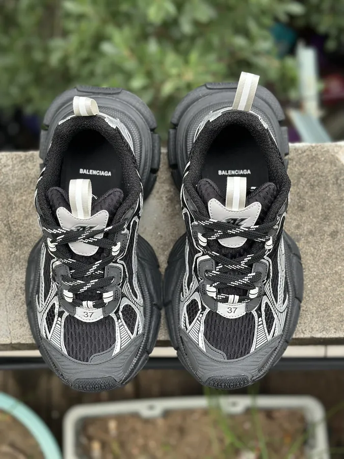 Balenciaga Track 10.0 3546 Size