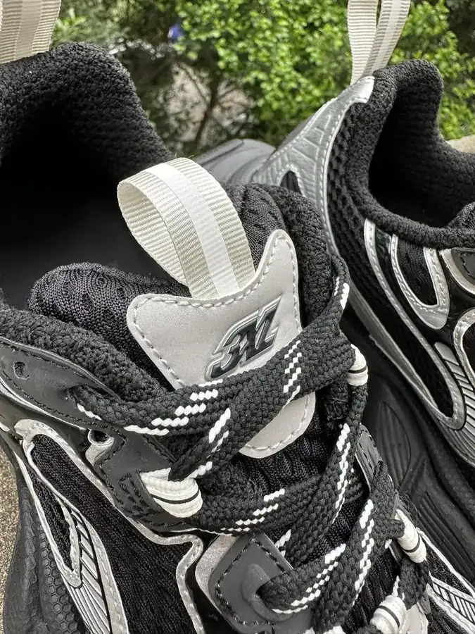 Balenciaga Track 10.0 3546 Size