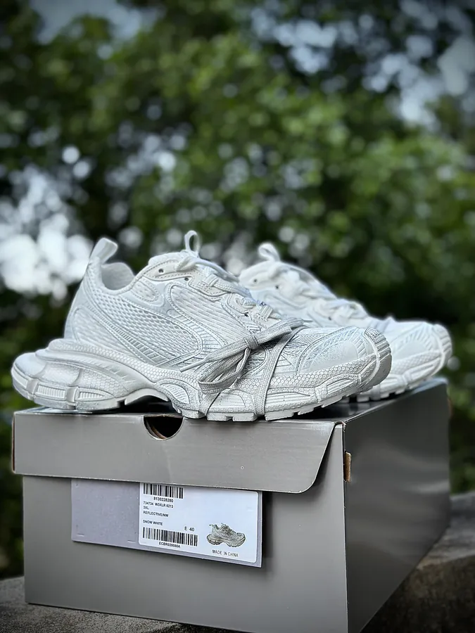 Balenciaga Track 10.0 3XL