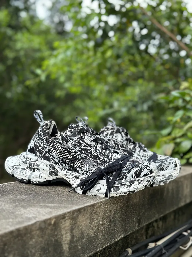 Balenciaga Track 10.0 3XL