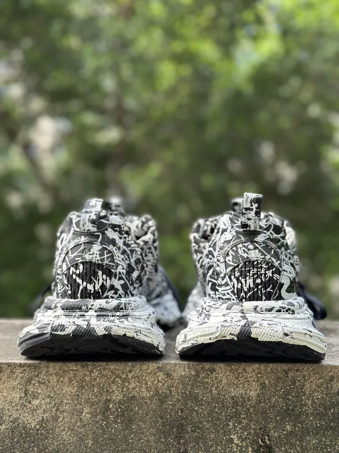 Balenciaga Track 10.0 3XL