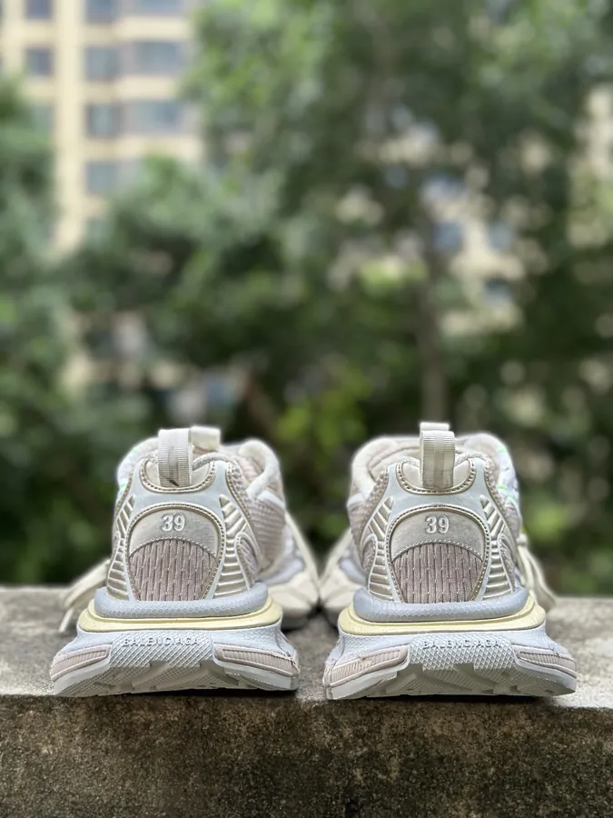 BAL Phantom Sneaker 3XL