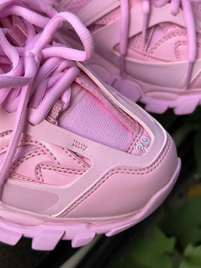 BALENCIAGA Runner Vintage Style, Original Design