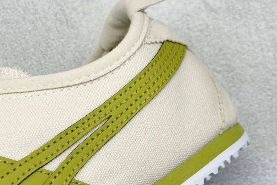 Onitsuka Tiger Mexico 66 Slip On