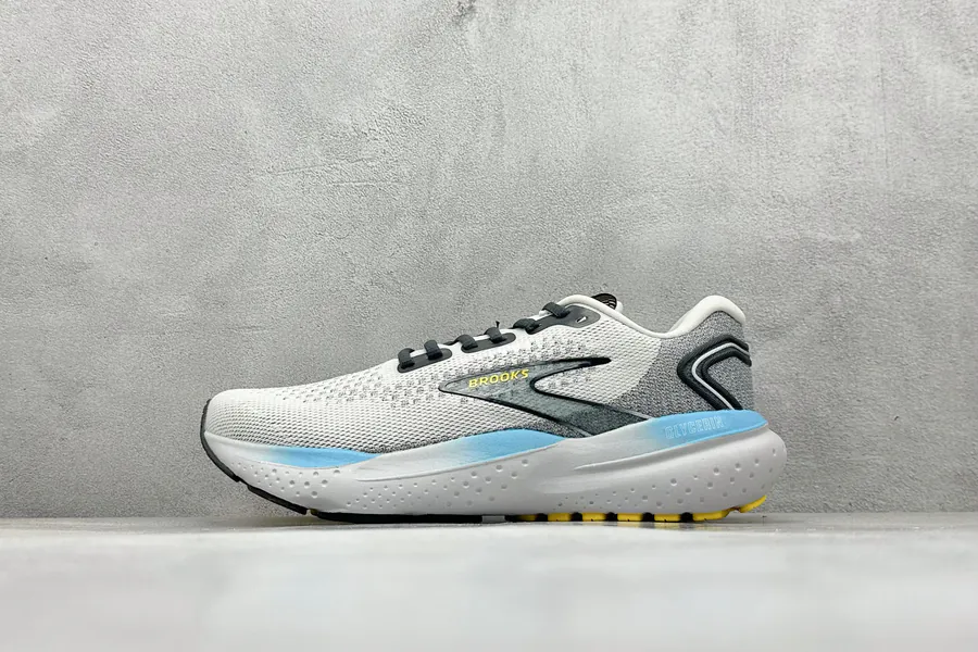 Brooks Glycerin 21 Running Shoes Lightweight and Responsive