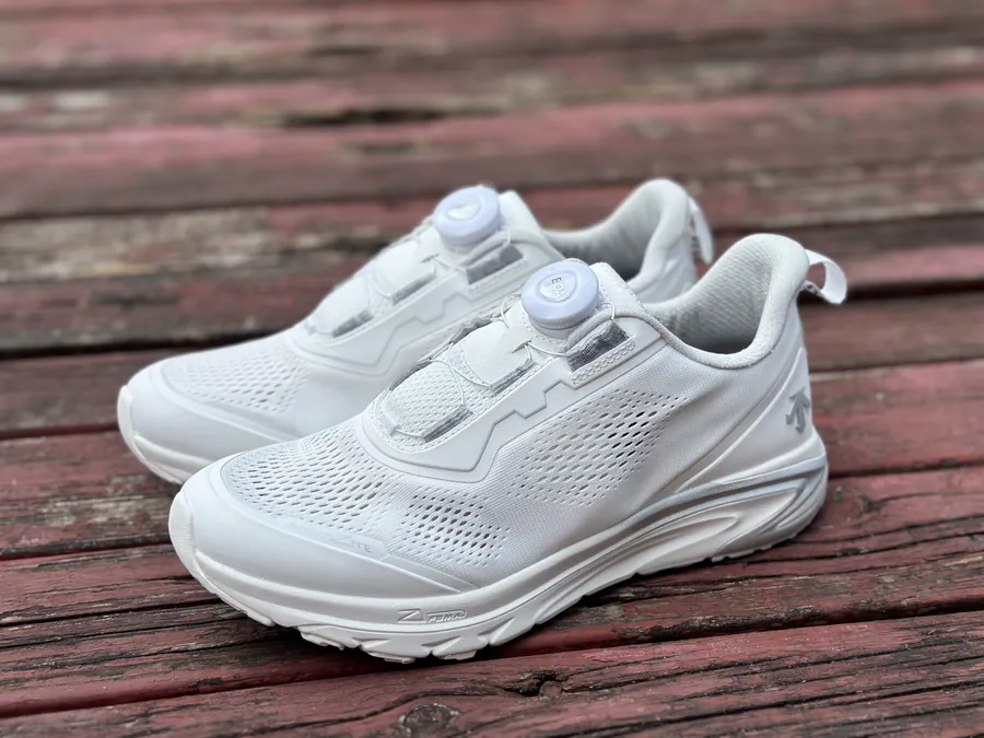Descente BOA Running Shoes Urban Commute & Outdoor Fitness