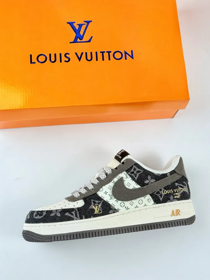 Nike Air Force 1 Low 07 x Louis Vuitton Black White Starry