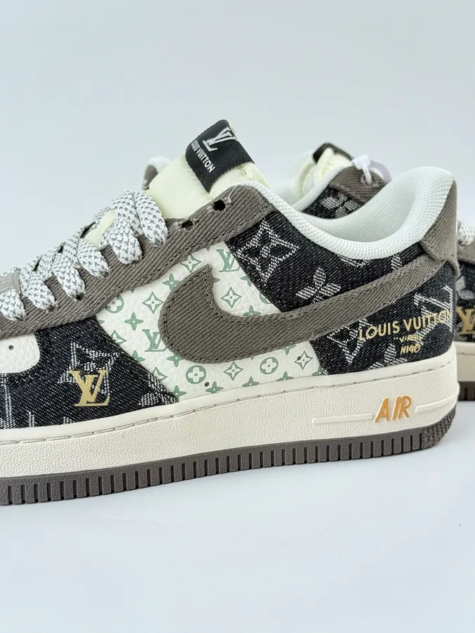 Nike Air Force 1 Low 07 x Louis Vuitton Black White Starry