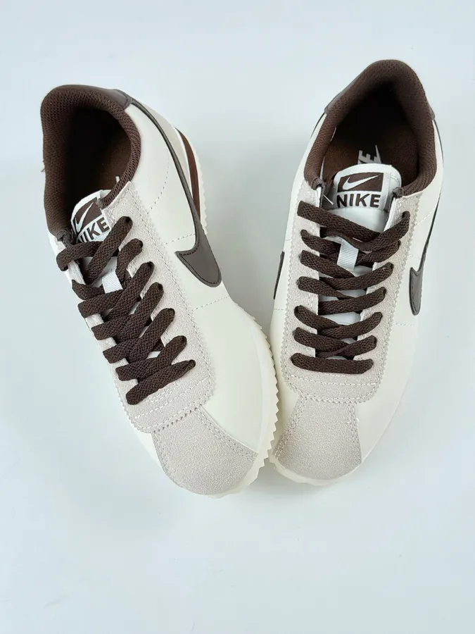 Nike Classic Cortez SE Classic Fit