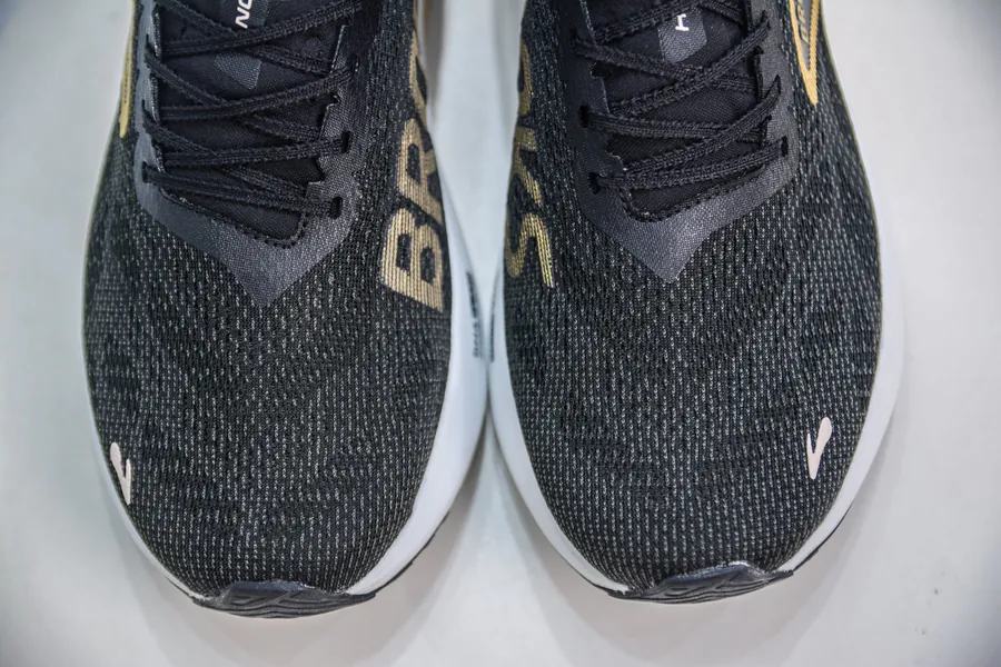 Brooks Hyperion 2 Running Shoes Lightweight and Breathable