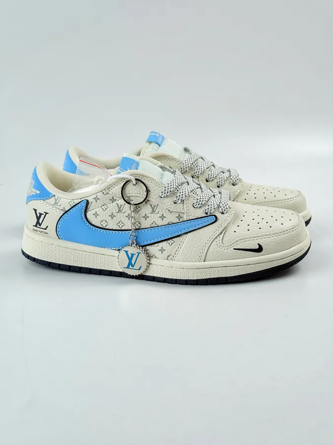 Travis Scott x Air 1 Low x Louis Vuitton OG Version
