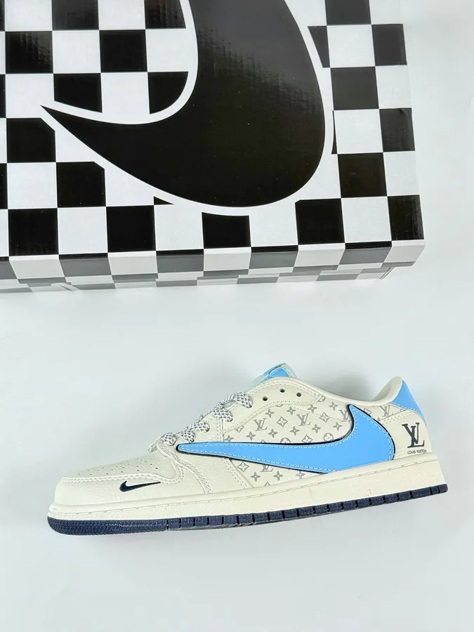 Travis Scott x Air 1 Low x Louis Vuitton OG Version