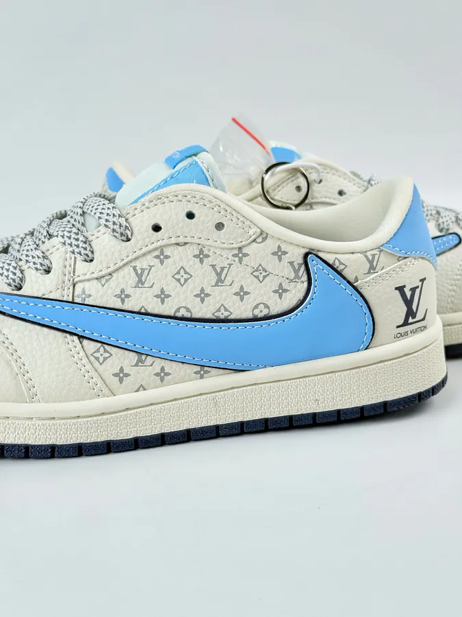 Travis Scott x Air 1 Low x Louis Vuitton OG Version
