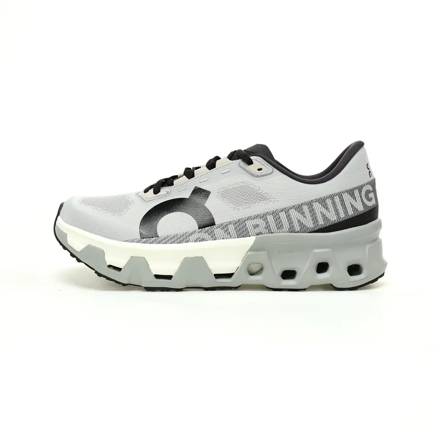 ON Running Cloudmonster Hyper Glacier Ivory Low Top Running Shoes