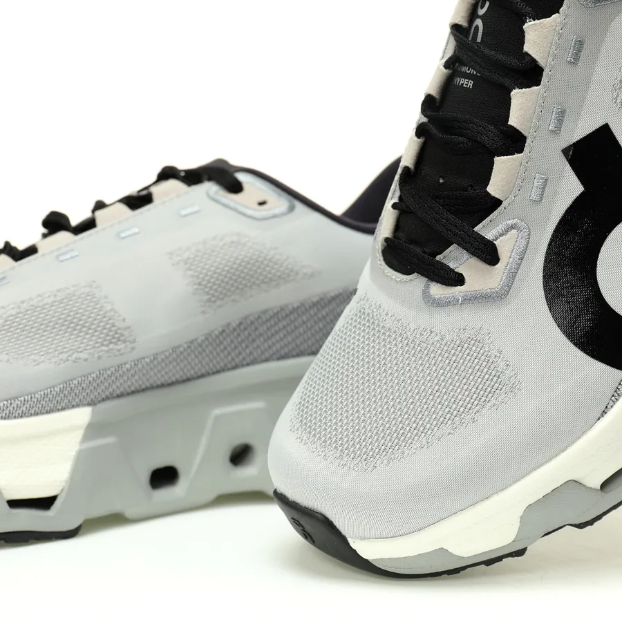 ON Running Cloudmonster Hyper Glacier Ivory Low Top Running Shoes