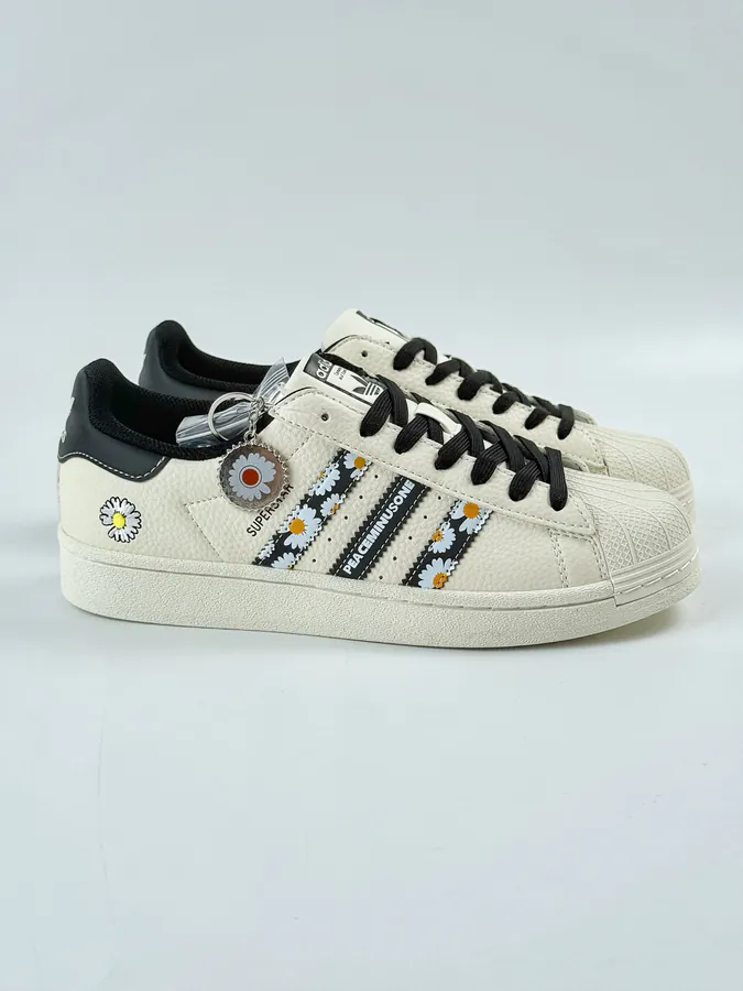 AD Originals Superstar x Peaceminusone