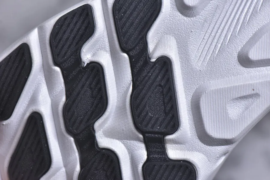 One One Ifton Clifton 9 Professional Performance Running Shoes