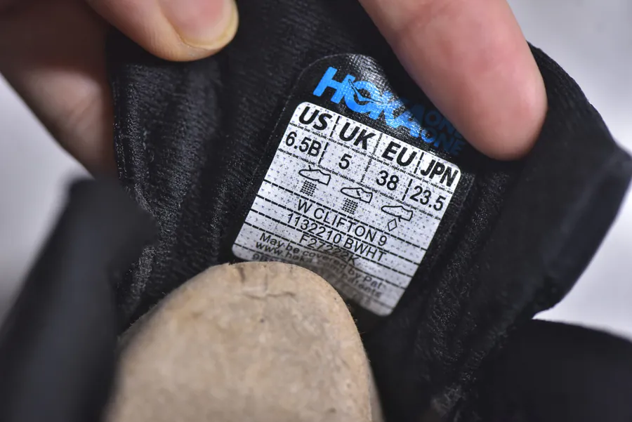 One One Ifton Clifton 9 Professional Performance Running Shoes