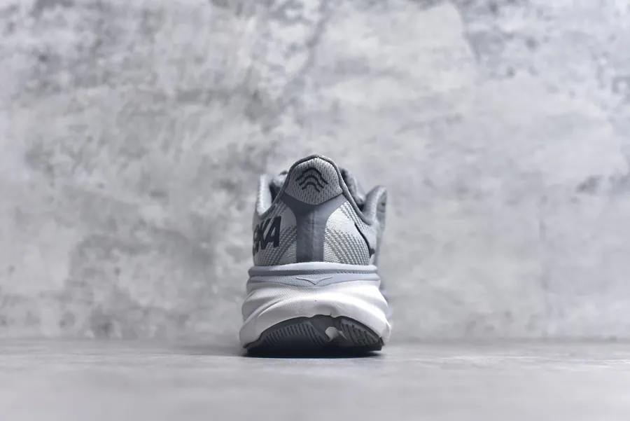 ONE ONE Ifton 9 Professional Performance Running Shoes