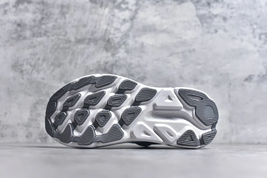 ONE ONE Ifton 9 Professional Performance Running Shoes