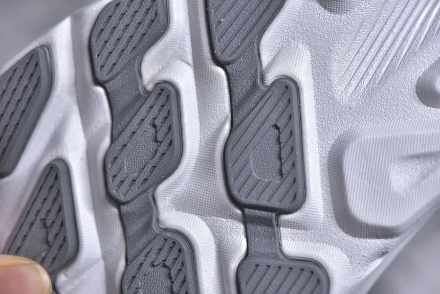One One Ifton Clifton 9 Professional Running Shoes