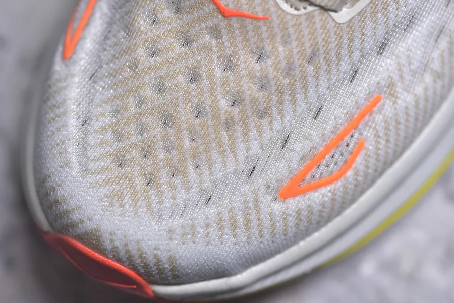 One One Ifton Clifton 9 Professional Performance Running Shoes