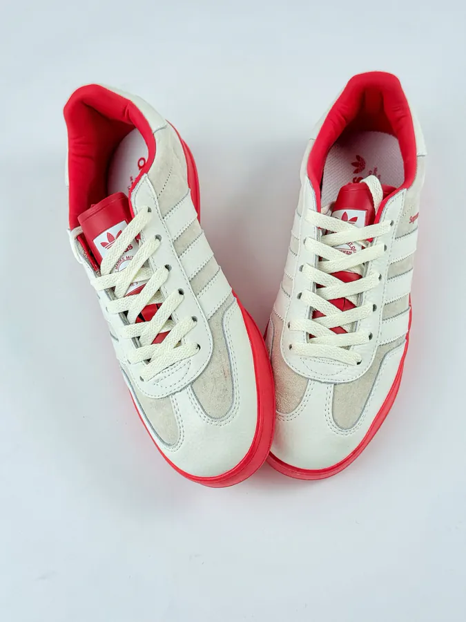 Adidas Originals Gazelle Indoor x Supreme Low Top Sneaker